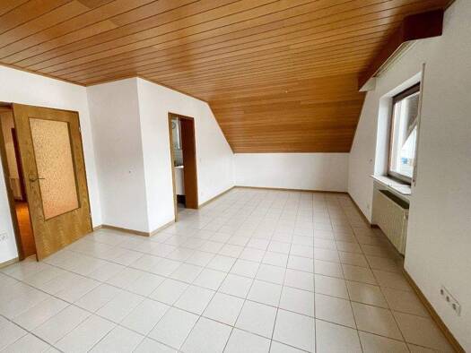 Wohnung zur Miete 650 € 3 Zimmer 91 m² Naunheim Wetzlar-OT 35584