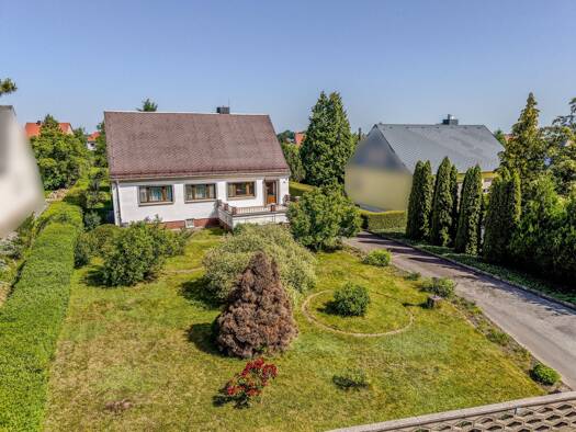 Einfamilienhaus zum Kauf 215.000 € 4 Zimmer 104 m² 1.829 m² Grundstück Calbitz Wermsdorf 04779