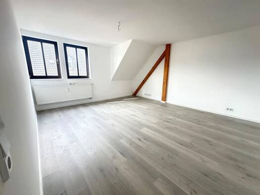 Wohnung zur Miete 670 € 3 Zimmer 82 m² Geschoss 3/4 frei ab sofort Burgstraße 8 Rochlitz 09306