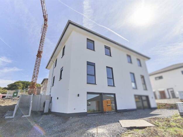 Doppelhaushälfte zum Kauf 449.000 € 6 Zimmer 176 m² 275 m² Grundstück Sundern Sundern (Sauerland)-Sundern 59846