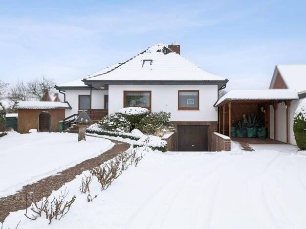 Einfamilienhaus zum Kauf 445.000 € 10 Zimmer 220 m² 733 m² Grundstück Klein Escherde Nordstemmen 31171