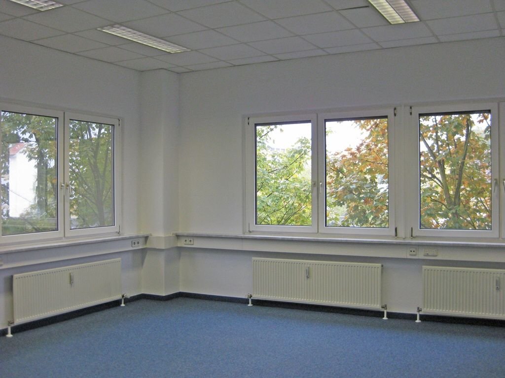 Bürofläche zur Miete 14 € 320 m²<br/>Bürofläche ab 180 m²<br/>Teilbarkeit Hasenbergl-Lerchenau Ost München 80995