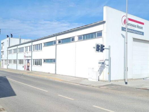 Büro zur Miete provisionsfrei 1.950 € 4 Zimmer Husum 25813