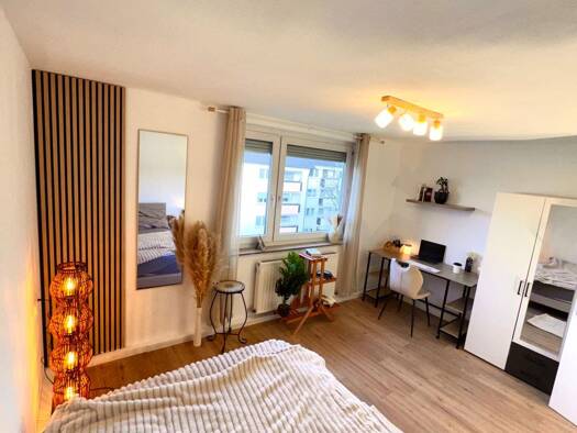 Wohnung zur Miete 450 € 1 Zimmer 15 m² Geschoss 3/4 frei ab 01.02.2026 Ost Ludwigsburg 71638