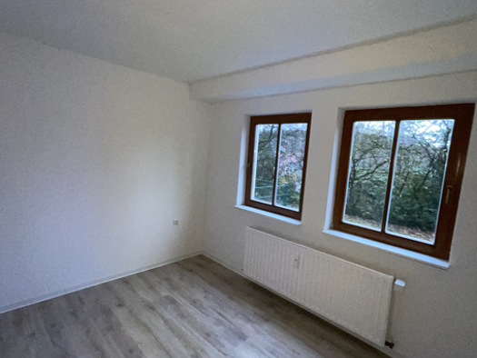 Wohnung zur Miete nur mit Wohnberechtigungsschein 325 € 2,5 Zimmer 54,8 m² frei ab 22.02.2026 Im Siefchen 5 Reininghausen Gummersbach 51643