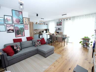 Wohnung zur Miete 990 € 3 Zimmer 80 m² EG frei ab 01.09.2025 Kasernenviertel Regensburg 93053