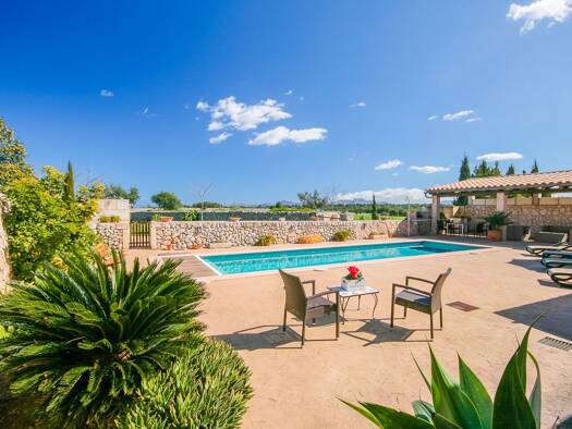 Villa zur Miete 3.000 € 3 Zimmer 100 m² 500 m² Grundstück Santa Margalida 07450