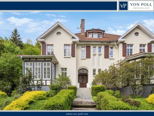 Villa zum Kauf 1.300.000 € 11 Zimmer 450 m² 13.162 m² Grundstück Herfa Heringen (Werra) / Herfagrund 36266