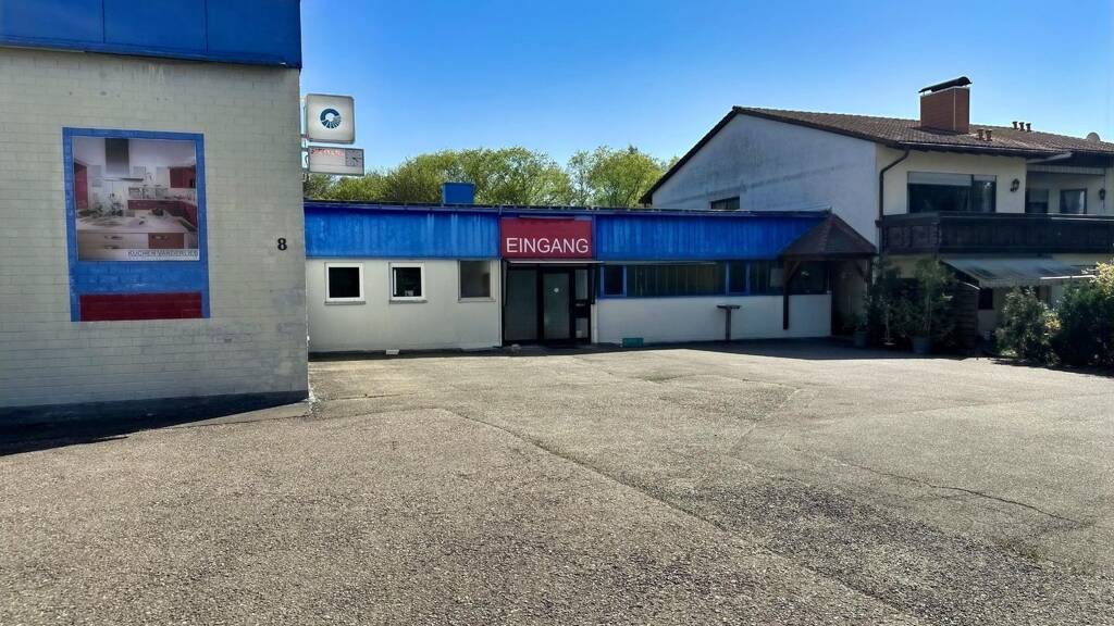 Wohnen und Arbeiten unter einem Dach: Haus mit 3 Wohn- und 1 Gewerbeeinheit!