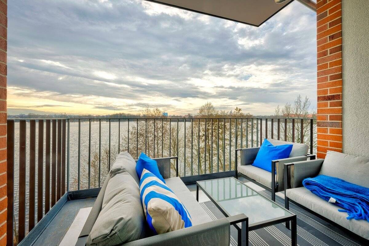 Property thumbnail 43