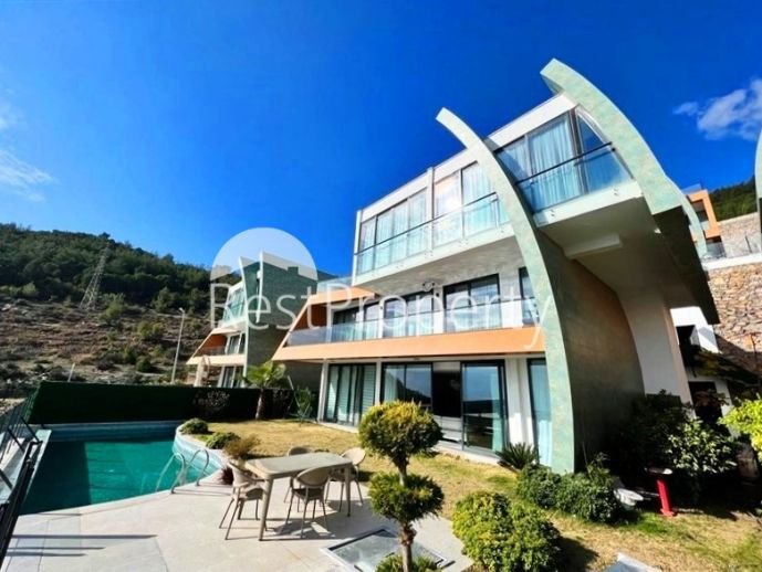 Villa zum Kauf provisionsfrei 725.000 € 6 Zimmer 330 m²<br/>Wohnfläche ab sofort<br/>Verfügbarkeit Zentrum Alanya