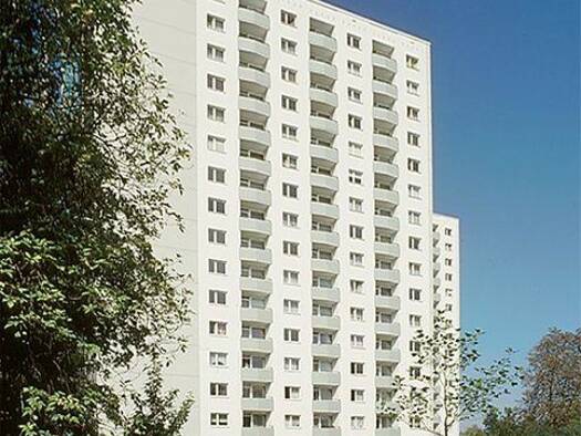 Wohnung zur Miete 570 € 2 Zimmer 62,3 m² 12. Geschoss frei ab 12.09.2026 Comeniusstraße 68 Striesen-Süd Ortsamtsbereich Blasewitz 01309