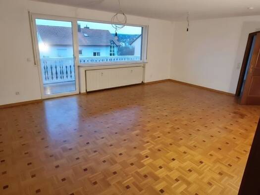 Terrassenwohnung zur Miete 2.000 € 4 Zimmer 150 m² Geschoss EG/3 frei ab 01.11.2026 Veitshöchheim Veitshöchheim 97209