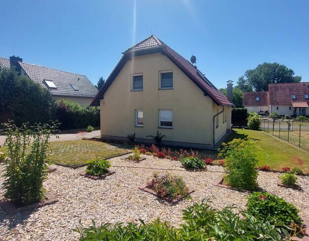Einfamilienhaus zum Kauf 289.500 € 5 Zimmer 124,8 m² 1.138 m² Grundstück Groß Döbbern Neuhausen OT Groß Döbbern 03058