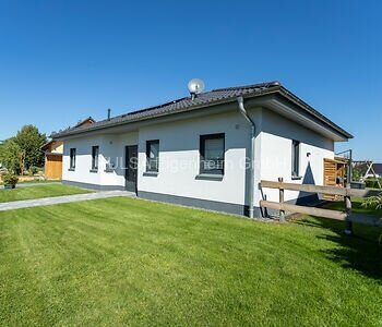 Bungalow zum Kauf 238.760 € 4 Zimmer 108 m²<br/>Wohnfläche 650 m²<br/>Grundstück Oberalbaer Straße 0 Unteralba Dermbach 36466