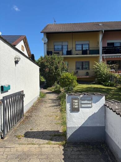 Wohnung zur Miete 450 € 1,5 Zimmer 35 m² Dachgeschoss, 2. Geschoss frei ab sofort Beethovenstr. 8 Lenting 85101