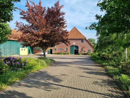 Bauernhaus zum Kauf provisionsfrei 400.000 € 13 Zimmer 262,7 m² 4.135 m² Grundstück Neubruchhausen Bassum 27211