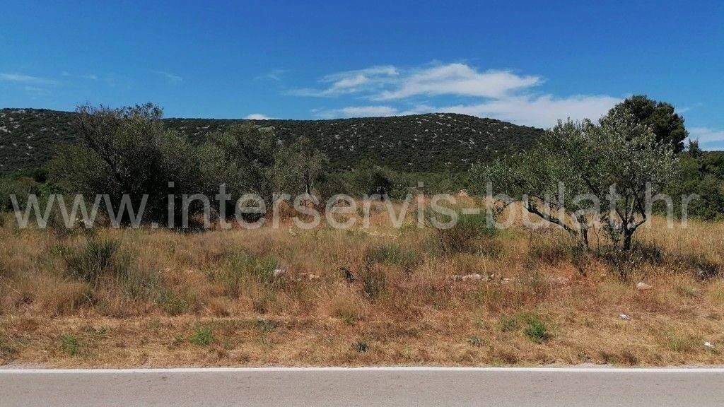 Land-/Forstwirtschaft zum Kauf 30.000 € Tisno