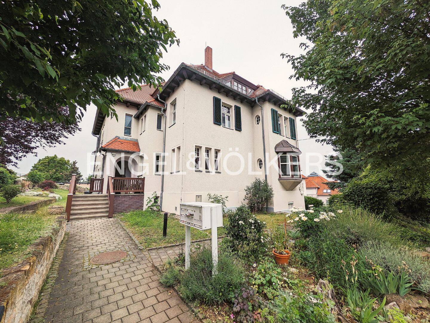 Property thumbnail 8