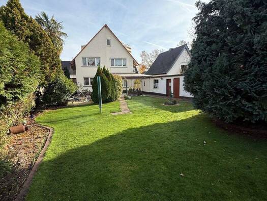 Mehrfamilienhaus zur Miete 1.890 € 2 Zimmer 146 m² 652 m² Grundstück Lampertheim 68623