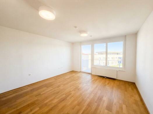 Wohnung zur Miete 724 € 2 Zimmer 52,8 m² 3. Geschoss Komarigasse Wiener Neustadt 2700