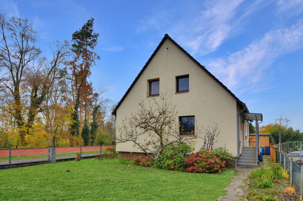 Einfamilienhaus zum Kauf 250.000 € 6 Zimmer 128 m²<br/>Wohnfläche 518 m²<br/>Grundstück Klein Hehlen Celle / Klein Hehlen 29223