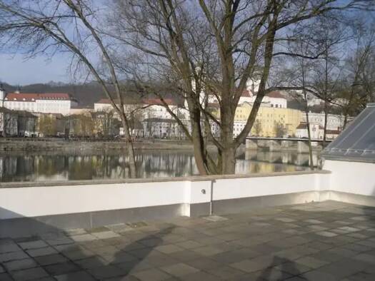 Wohnung zur Miete 1.850 € 5 Zimmer 172 m² Geschoss 1/3 frei ab 01.11.2026 Innstadt Passau 94032