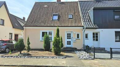 Doppelhaushälfte zum Kauf 179.000 € 4 Zimmer 101 m² 575 m² Grundstück frei ab 01.09.2025 Holtdorf Nienburg/Weser 31582