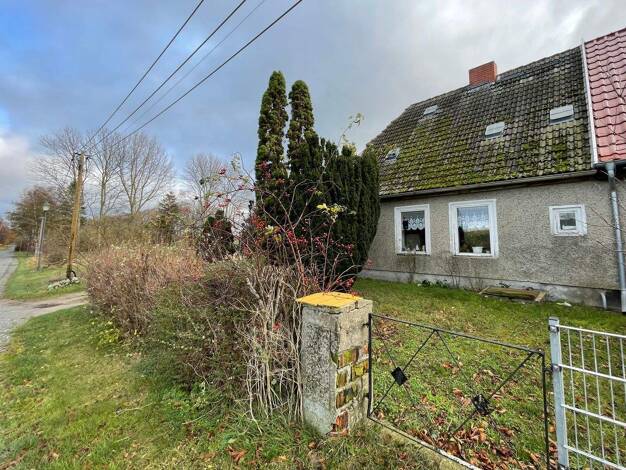 Doppelhaushälfte zum Kauf 85.000 € 4 Zimmer 125 m² 3.015 m² Grundstück frei ab sofort Seggenwisch 3 Uhlenbrook Biendorf 18230