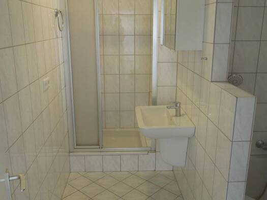 Wohnung zur Miete 1.125 € 3 Zimmer 99 m² Bruck Erlangen 91058