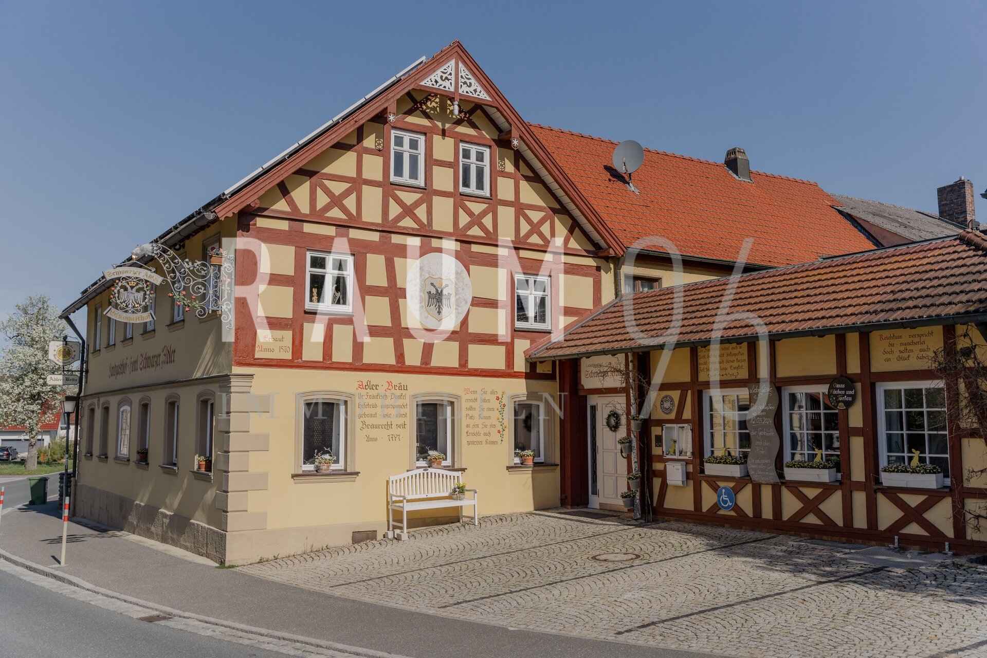 Hotel zum Kauf 22 Zimmer 1.299 m²<br/>Gastrofläche 2.898 m²<br/>Grundstück Kümmersreuth Bad Staffelstein 96231