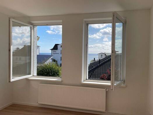 Wohnung zur Miete 940 € 3,5 Zimmer 94 m² Sassnitz 18546