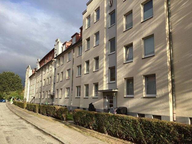 Wohnung zur Miete 524 € 2 Zimmer 50,2 m² 1. Geschoss frei ab 25.12.2025 Pommersche Str. 15 (13-17) St. Lorenz Süd Lübeck 23558