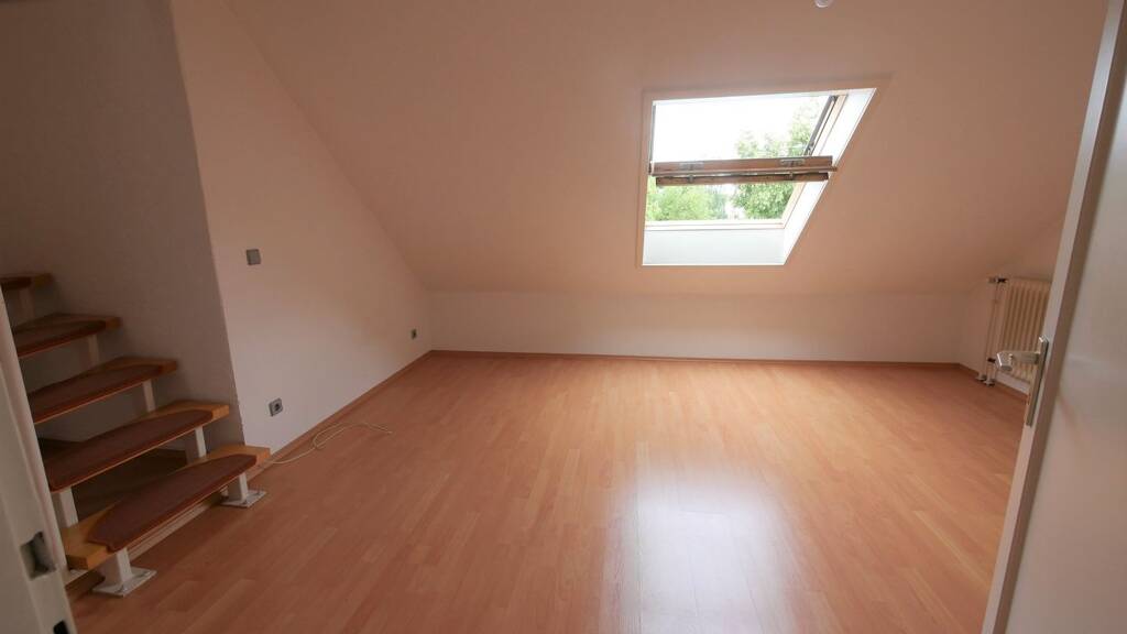 Wohnung zur Miete 750 € 3 Zimmer 100 m² 2. Geschoss frei ab 01.07.2026 Schwäbisch Hall 74523