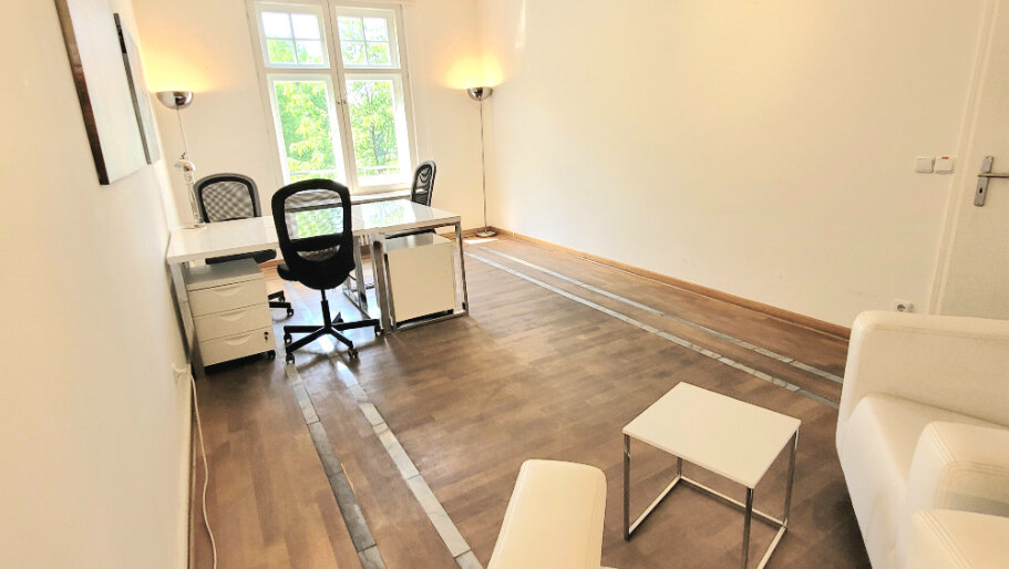 Bürofläche zur Miete provisionsfrei 1.190 € 23 m²<br/>Bürofläche Grillparzerstraße Steinhausen München 81675