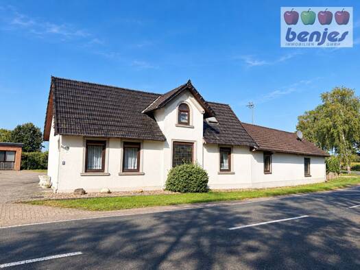 Einfamilienhaus zum Kauf 98.000 € 6 Zimmer 132,3 m² 630 m² Grundstück Emtinghausen Emtinghausen 27321