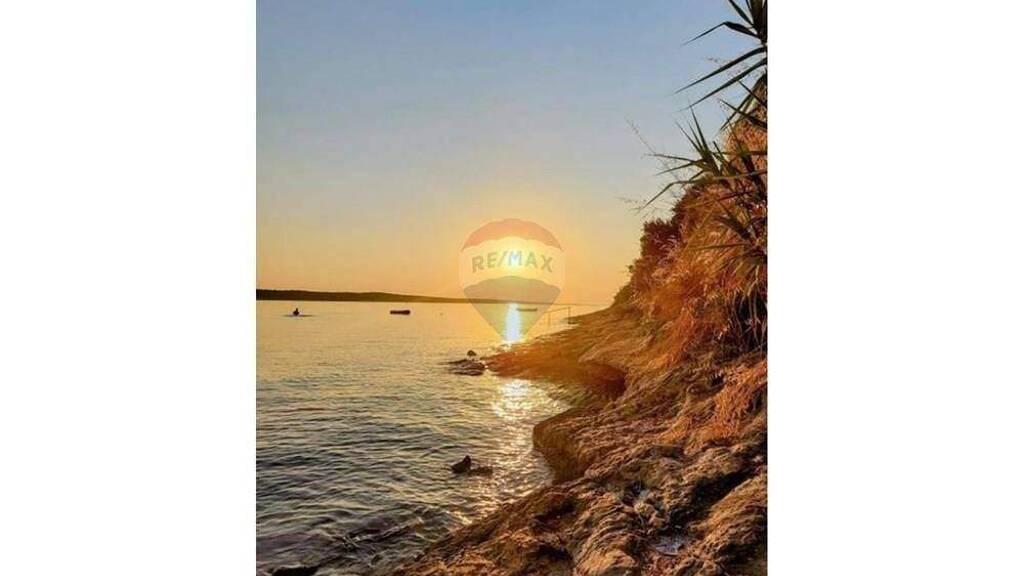 Land-/Forstwirtschaft zum Kauf 536.830 € Razanac