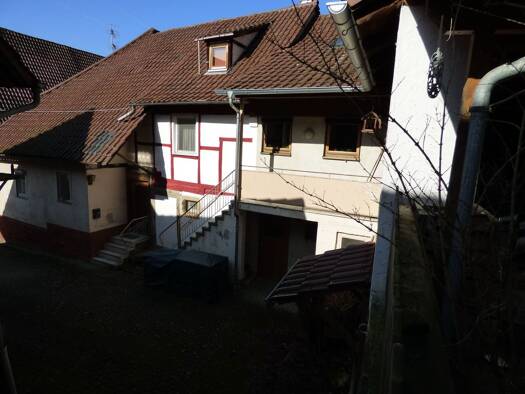 Bauernhaus zum Kauf 95.000 € 5 Zimmer 105 m² 441 m² Grundstück frei ab sofort Knittlingen Knittlingen 75438