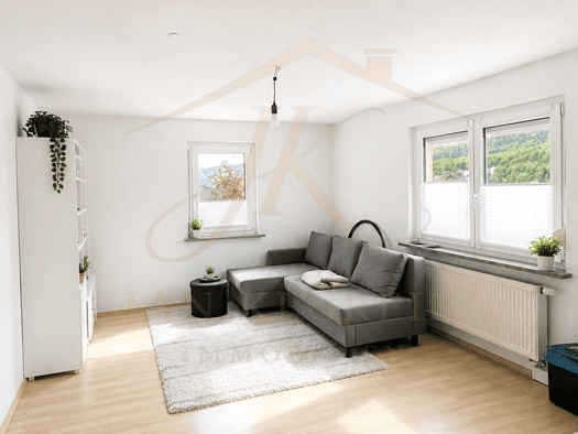 Wohnung zum Kauf 76.000 € 2,5 Zimmer 50 m² 1. Geschoss Straßberg 72479