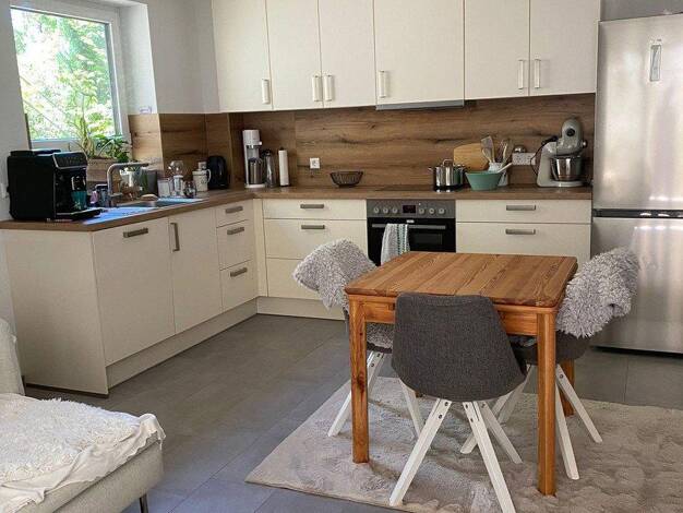 Wohnung zur Miete 860 € 2,5 Zimmer 64 m² EG Karlstraße 35 Geislingen Geislingen an der Steige 73312