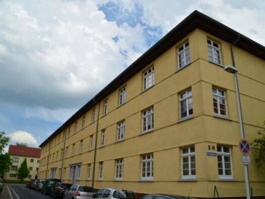 Wohnung zur Miete 390 € 2 Zimmer 54 m² 1. Geschoss frei ab 01.11.2025 Dr.-Strauß-Str. 12 Eisenach 99817