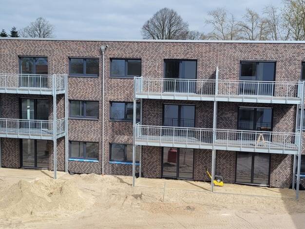 Wohnung zur Miete 468 € 3 Zimmer 83,6 m² Bergstraße 27 Jaderberg Jade 26349