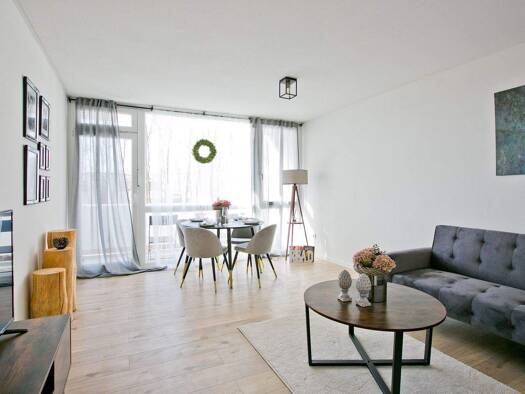 Wohnung zur Miete Wohnen auf Zeit 1.080 € 2 Zimmer 54,2 m² frei ab sofort Reinhausen Regensburg 93057