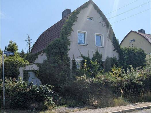 Einfamilienhaus zum Kauf 129.000 € 6 Zimmer 110 m² 858 m² Grundstück Gothaer Straße 22 Westerhüsen Magdeburg 39122