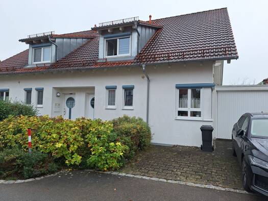 Doppelhaushälfte zur Miete 1.500 € 6 Zimmer 158 m² 275 m² Grundstück frei ab 01.02.2027 Bad Waldsee Bad Waldsee 88339