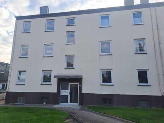 Wohnung zur Miete 630 € 3 Zimmer 66 m² Geschoss EG/2 frei ab 01.11.2026 Neue Straße 21 Einfeld Neumünster 24536