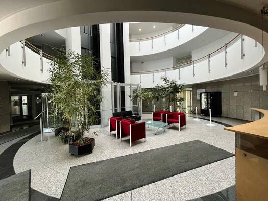 Bürofläche zur Miete provisionsfrei 9 € 898 m² Bürofläche teilbar ab 898 m² Parsevalstraße 8 Bindersleben Erfurt 99092