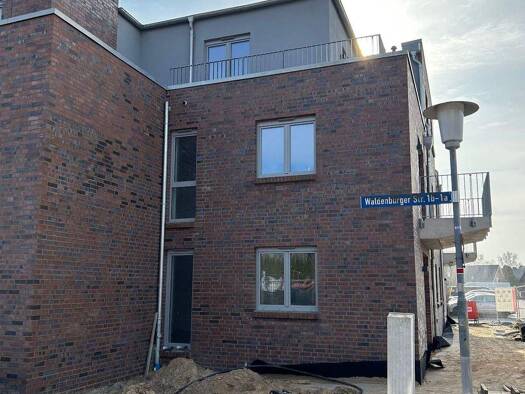 Wohnung zur Miete - Erstbezug nur mit Wohnberechtigungsschein 398 € 3 Zimmer 61,3 m² 1. Geschoss frei ab 01.06.2026 Waldenburger Straße 1 Osdorf 24251