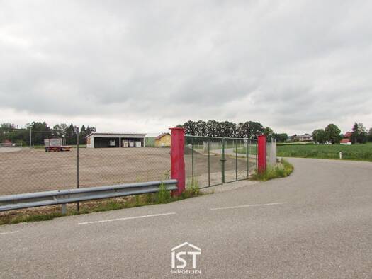 Sonstiges zum Kauf Linzer Straße Altheim 4950