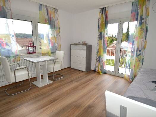 WG-Zimmer zur Miete Wohnen auf Zeit 805 € 15 m² 1. Geschoss frei ab sofort Lörrach 79539